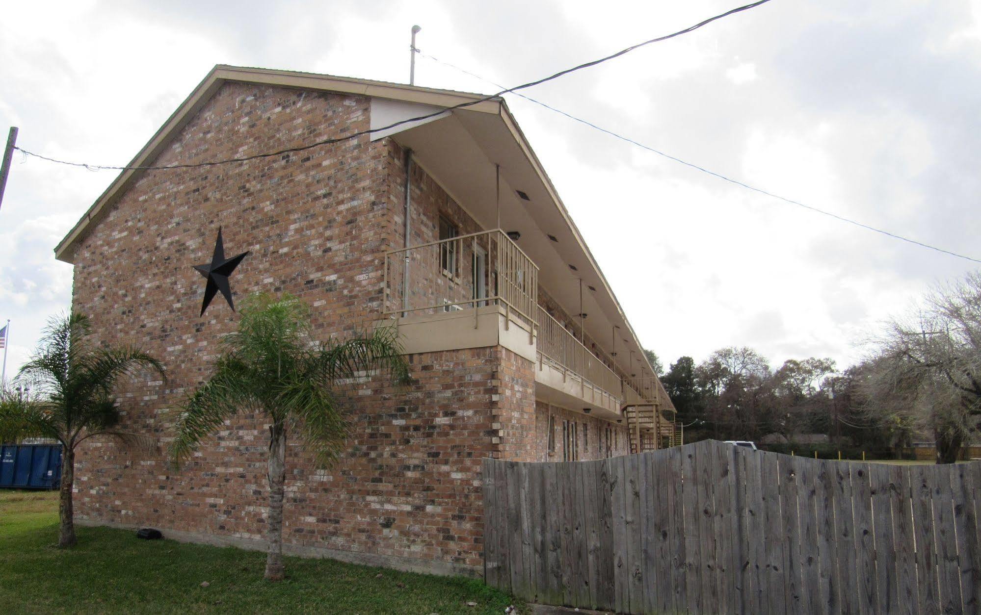 Alvin Extended Stay Exterior foto